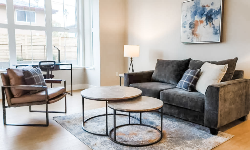 Our client was launching a major 35-unit portfolio in a new Bay Area luxury building, and the stakes were high. They needed to ensure every apartment was guest-ready for a critical opening deadlin